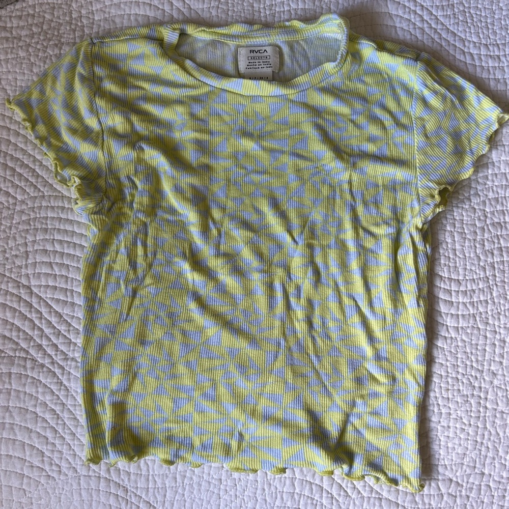 RVCA • Ribbed Geometric Crop Top - Picture 2 of 6